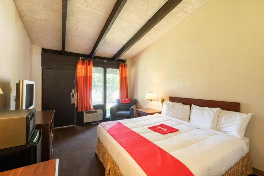 Hotel O Bay City, Tx-35 Екстериор снимка
